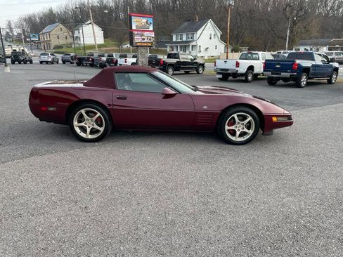 Used 1993 Chevrolet Corvette Convertible image 10