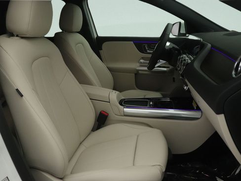 New 2026 Mercedes-Benz GLA 250 4MATIC image 7