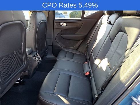 Certified 2023 Volvo XC40 B5 Plus w/ Driver Assist Package AWD/4WD image 12