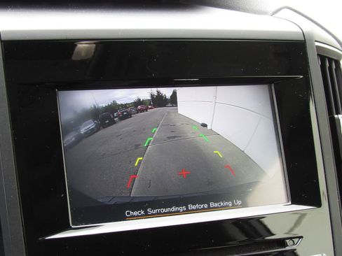 Used 2019 Subaru Forester Premium AWD/4WD image 31