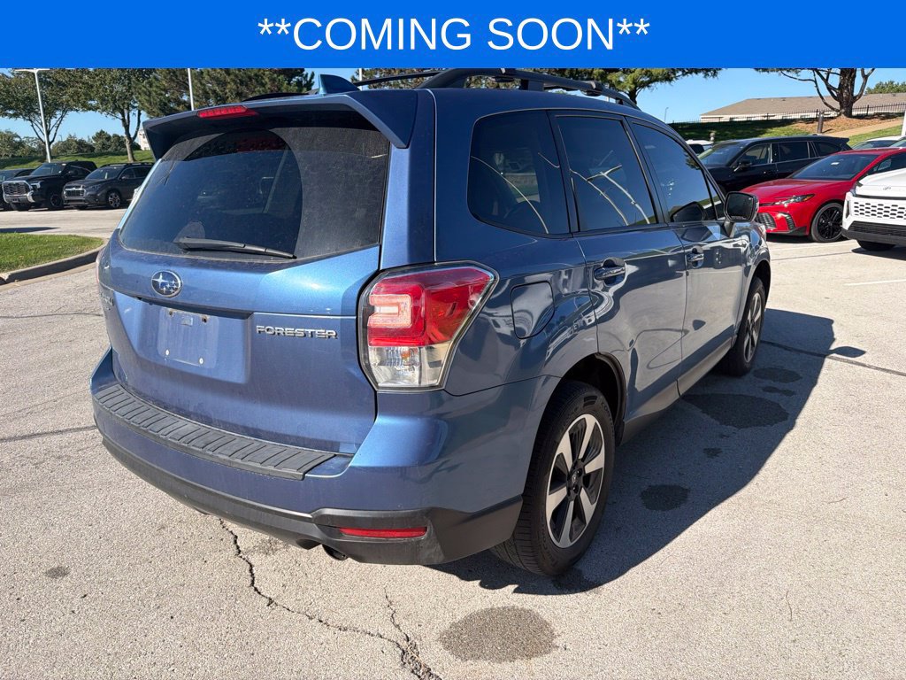 Used 2018 Subaru Forester 2.5i Premium w/ All-Weather Package AWD/4WD image 7