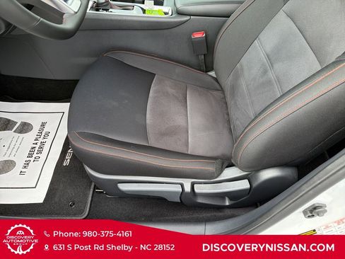 Certified 2025 Nissan Sentra SR FWD image 12