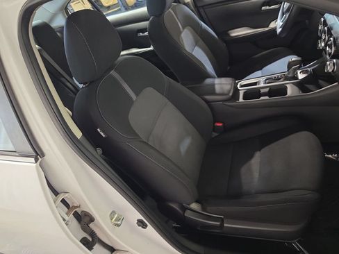 Used 2023 Nissan Sentra SV FWD image 24
