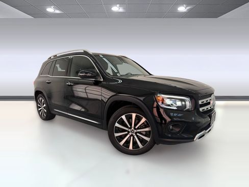 Certified 2023 Mercedes-Benz GLB 250 image 6