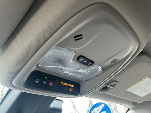 Used 2024 Buick Encore GX Sport Touring image 27