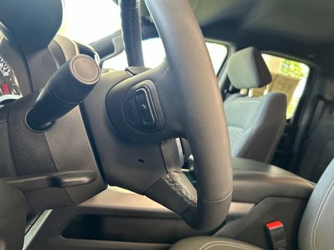 Used 2025 RAM 1500 Big Horn AWD/4WD image 41