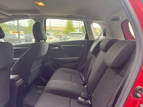 Used 2016 Honda Fit EX image 10
