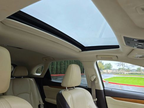 Used 2017 Lexus RX 350 FWD w/ Premium Package image 36