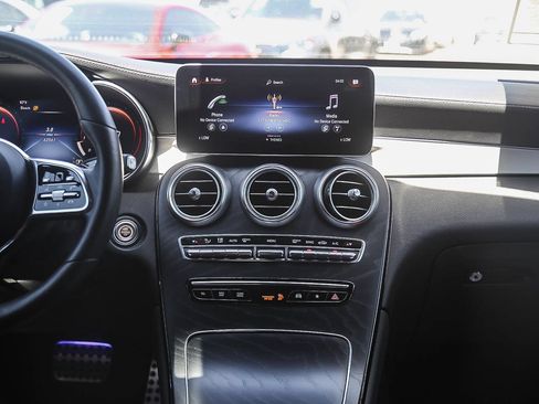 Used 2023 Mercedes-Benz GLC 300 4MATIC Coupe image 11