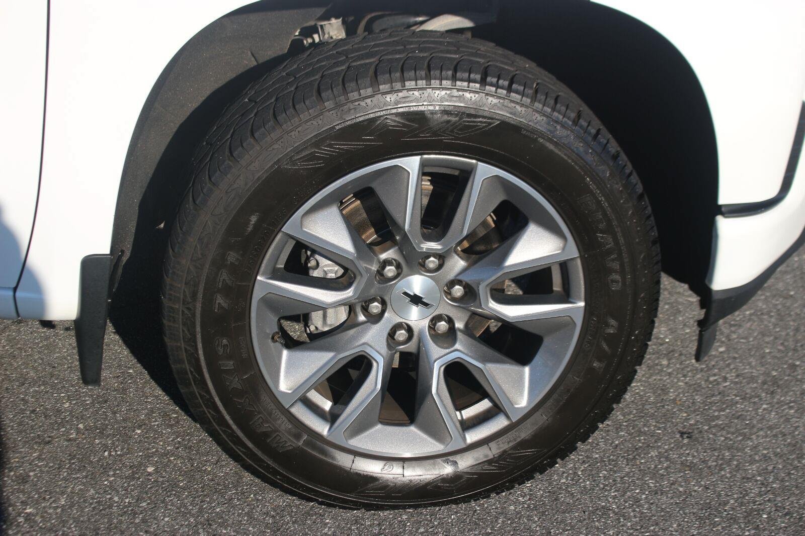 Used 2022 Chevrolet Silverado 1500 RST AWD/4WD image 39