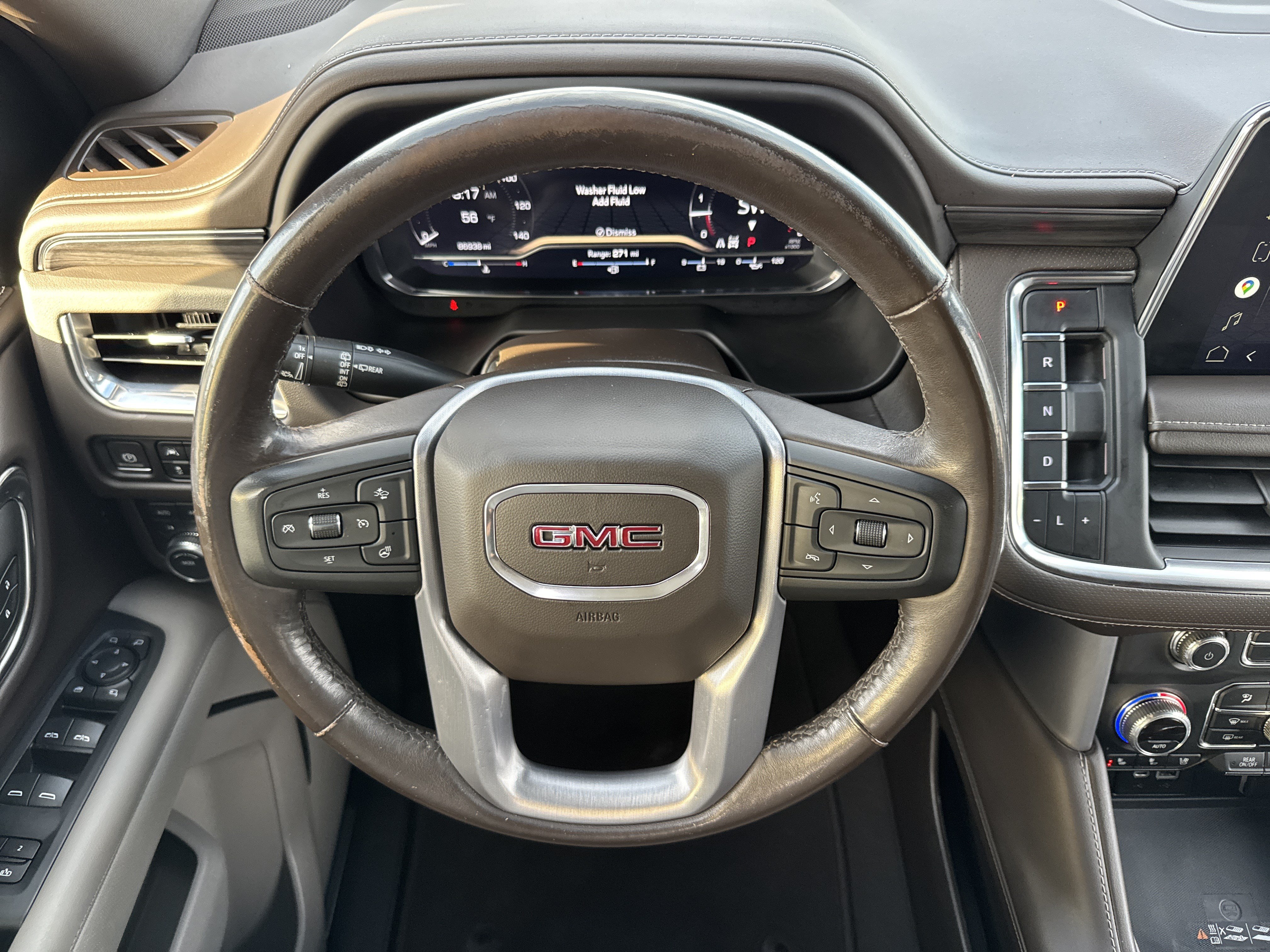 Used 2022 GMC Yukon SLT w/ SLT Premium Package AWD/4WD image 17