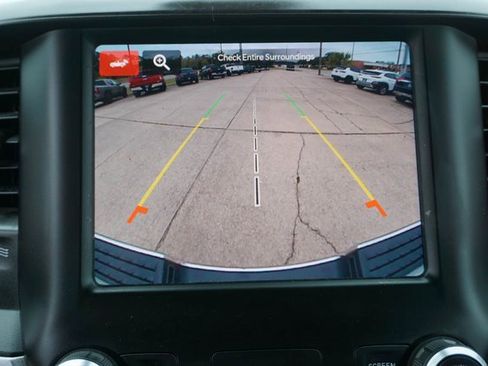 Used 2024 RAM 2500 Big Horn image 27