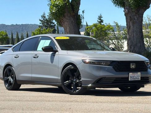 Used 2023 Honda Accord Sport image 2