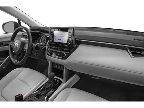 Used 2022 Toyota Corolla Cross L image 11