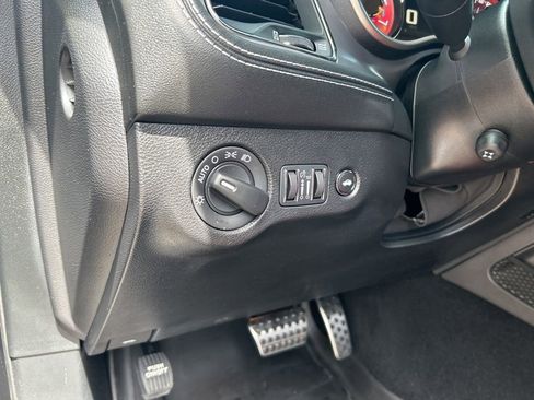 Used 2023 Dodge Challenger SRT Hellcat RWD image 37