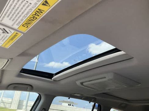 Used 2018 Honda Pilot Elite image 14