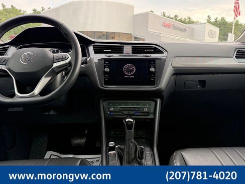 Used 2023 Volkswagen Tiguan SE w/ Panoramic Sunroof Package AWD/4WD image 34