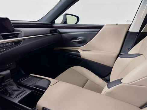 Used 2021 Lexus ES 350 w/ Premium Package image 24