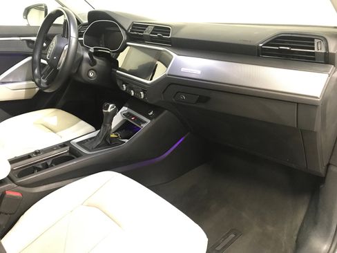 Used 2022 Audi Q3 2.0T Premium Plus image 11