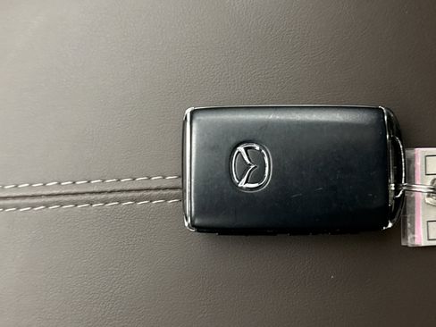 Used 2023 MAZDA CX-30 AWD 2.5 S w/ Premium Package image 23