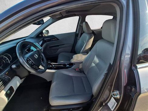 Used 2016 Honda Accord EX-L image 10