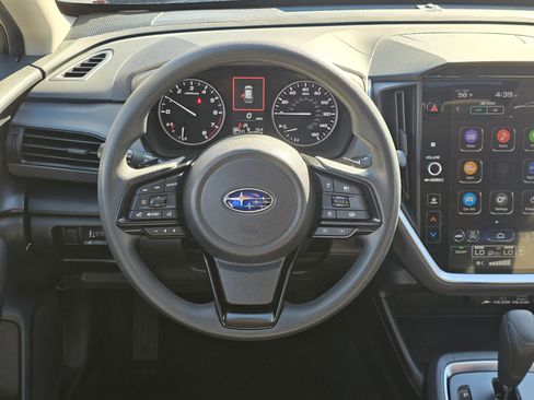 Used 2024 Subaru Crosstrek 2.0i Premium image 19