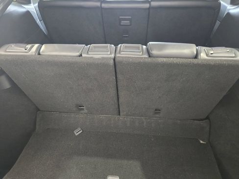 Used 2021 Tesla Model Y Long Range image 10