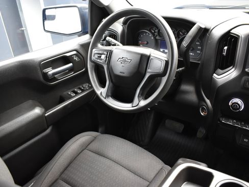 Used 2022 Chevrolet Silverado 1500 Custom Trail Boss image 23