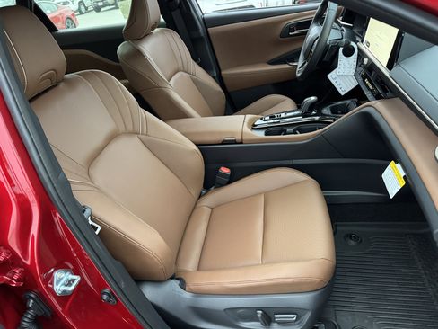 New 2026 Toyota Crown Signia image 8