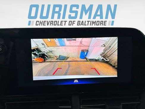 Used 2025 Chevrolet Trax RS w/ Sunroof Package FWD image 19