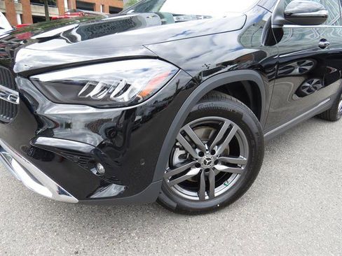 Used 2026 Mercedes-Benz GLA 250 4MATIC image 23