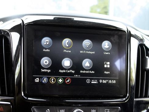 Used 2021 Chevrolet Traverse LT AWD/4WD image 11
