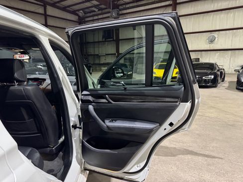 Used 2017 BMW X3 xDrive28i image 20