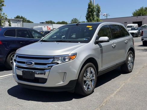 Used 2014 Ford Edge Limited w/ Equipment Group 302A FWD image 4