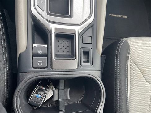 Certified 2023 Subaru Forester image 24