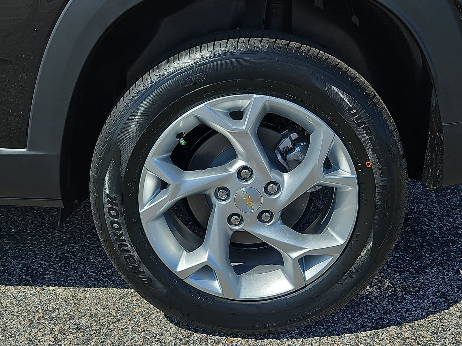 New 2026 Chevrolet Trax LS w/ LS Convenience Package FWD image 7