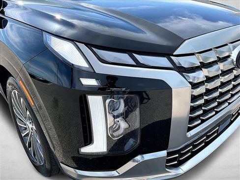 Used 2025 Hyundai Palisade Calligraphy FWD image 28