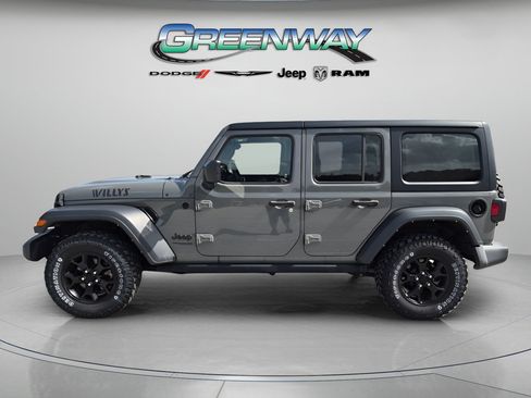 Used 2022 Jeep Wrangler Unlimited Sport AWD/4WD image 2