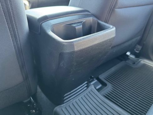 Used 2022 Toyota Tacoma TRD Sport w/ Technology Package RWD image 19