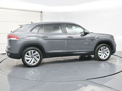 Used 2022 Volkswagen Atlas Cross Sport SE image 28