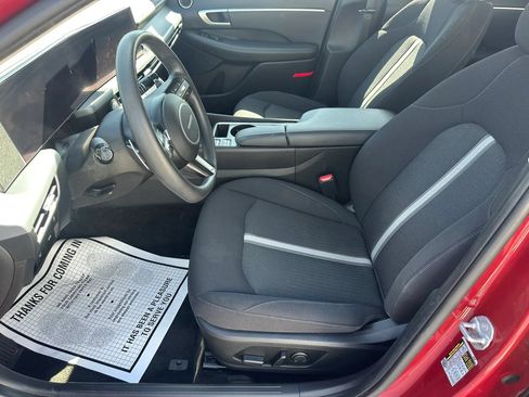 Used 2024 Hyundai Sonata SEL FWD image 29