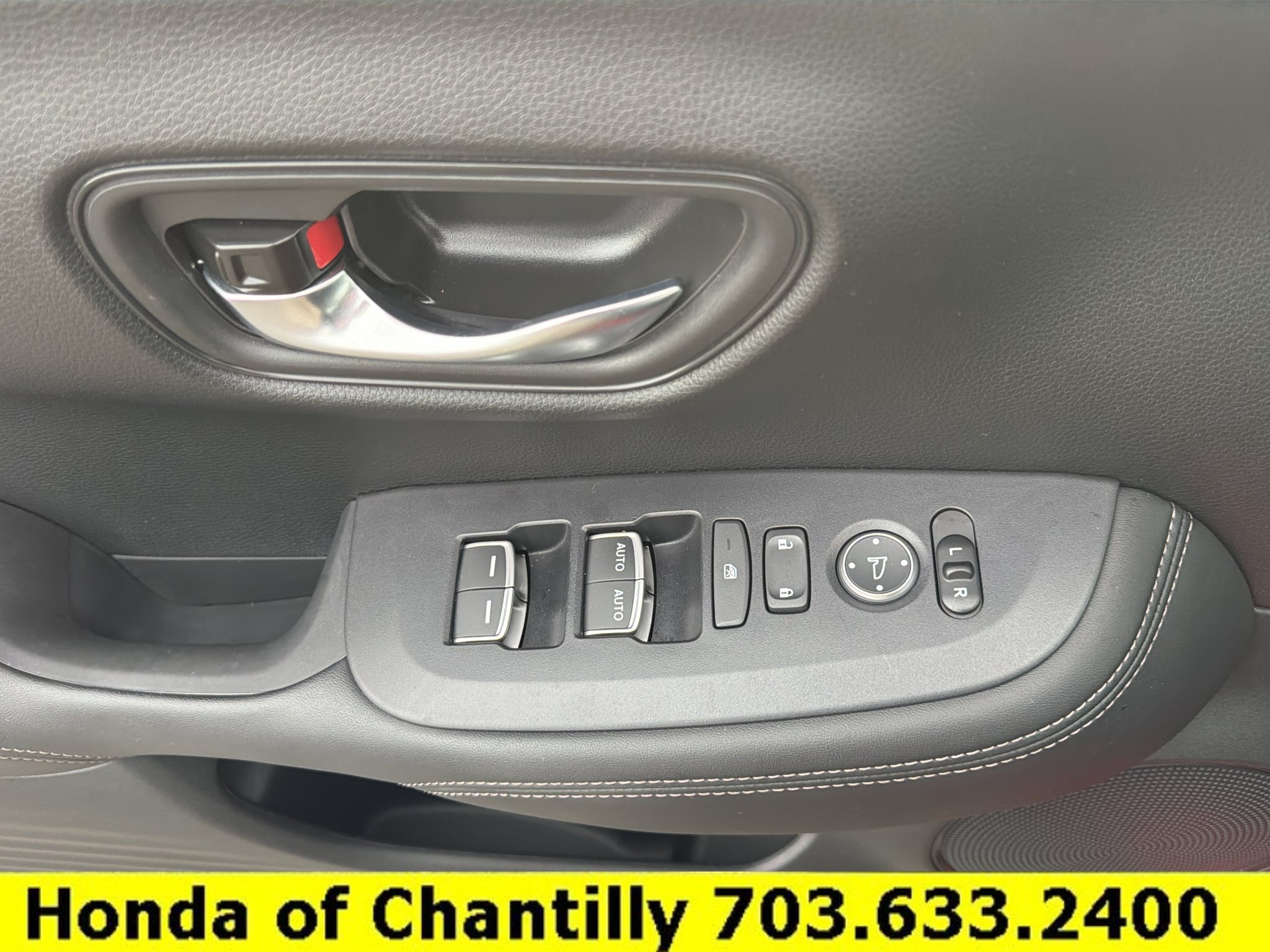 Certified 2025 Honda HR-V EX-L image 22