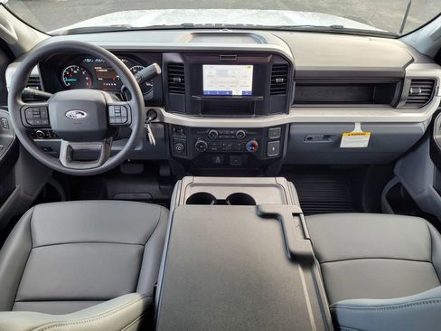 New 2026 Ford F250 XL w/ 360-Degree Camera Package image 9
