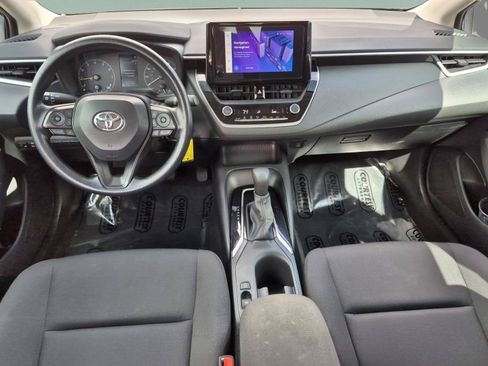 Used 2024 Toyota Corolla LE FWD image 11