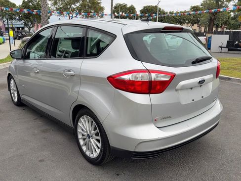 Used 2016 Ford C-MAX SE w/ Interior Protection Package image 6