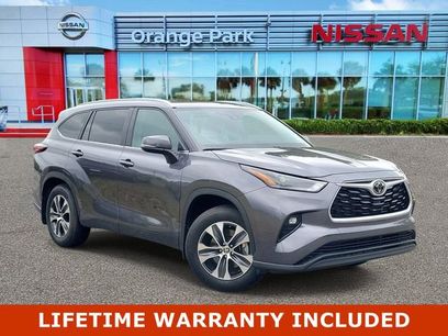 Used 2024 Toyota Highlander XLE