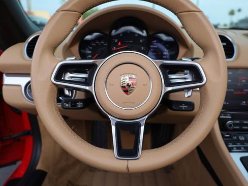 Used 2017 Porsche 718 Boxster RWD image 28