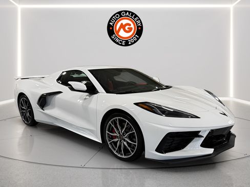 Used 2026 Chevrolet Corvette Stingray Premium Conv w/ Z51 Performance Package RWD image 1