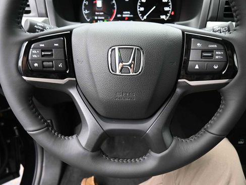 New 2026 Honda Odyssey EX-L image 9
