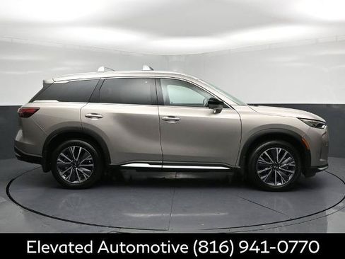 Certified 2026 INFINITI QX60 Luxe w/ Cargo Package AWD/4WD image 29